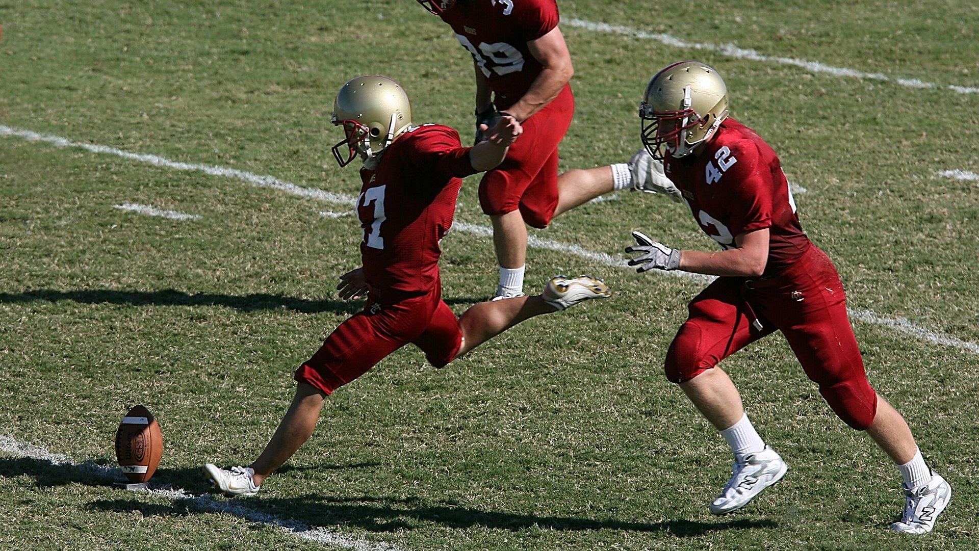 NBA新赛季十大得分手预测引热议，詹姆斯位列第十，新生代球员强势崛起