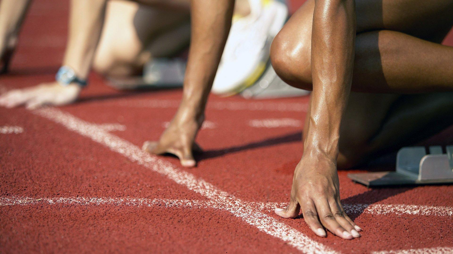 阿隆索执教生涯遇克星！两战利物浦吞五弹，战术体系遭红军全面压制