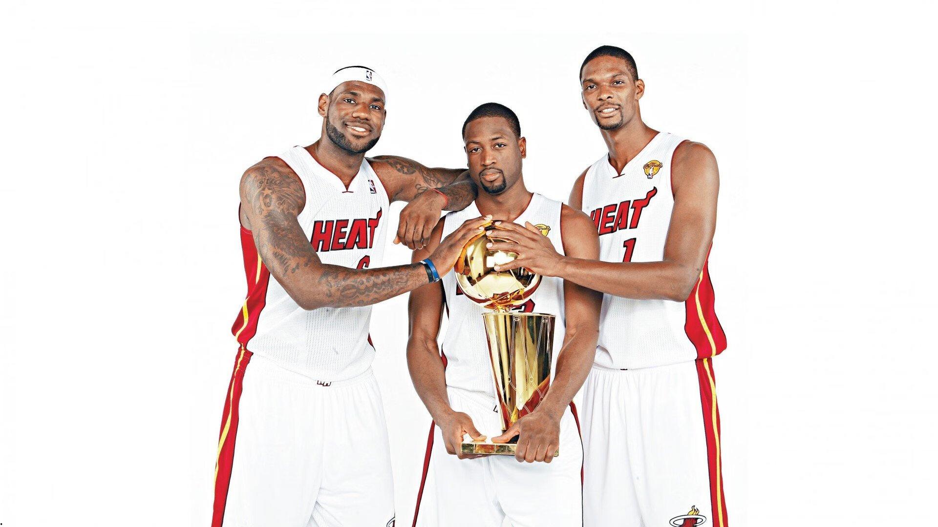 萌神认证！库里揭秘，科尔曾以瓜迪奥拉传控哲学重塑勇士王朝